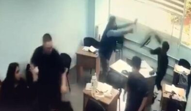 Sopa ve bıçakla özel eğitim kursunu bastı! Öğrencilere dehşeti yaşattı